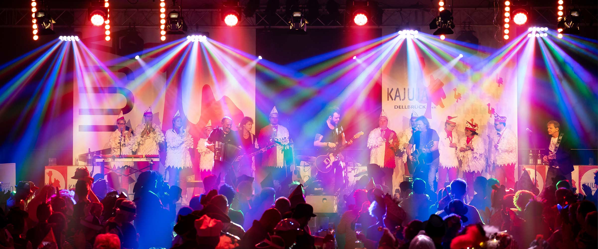 Foto: Letzte Projekte: Kajuja Sitzung, Köln